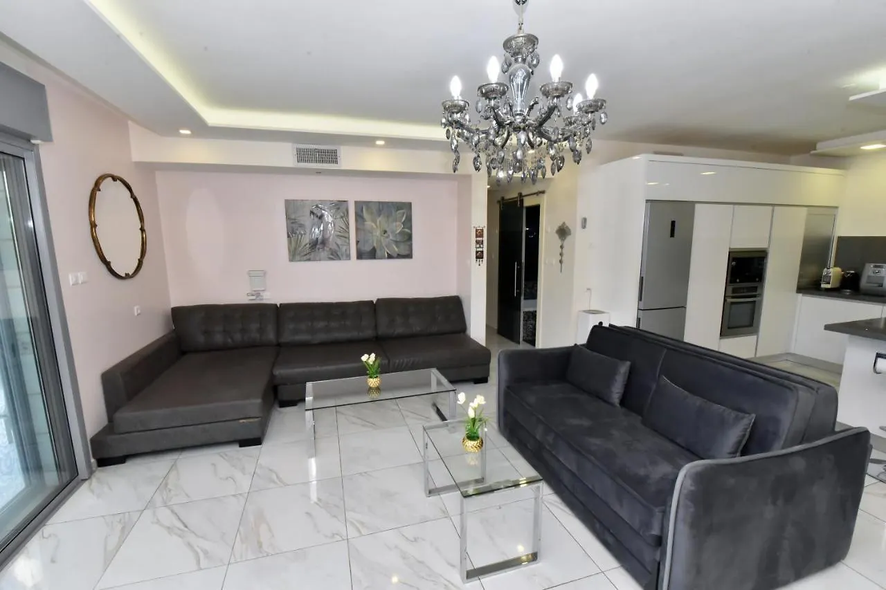 Royal Park Eilat Apartments 0*,  Israel