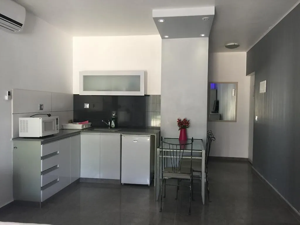 Royal Park Eilat Apartments 0*,  Israel